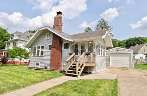 1237 Partridge Ave, Beloit, WI, 53511-4747 | Card Image