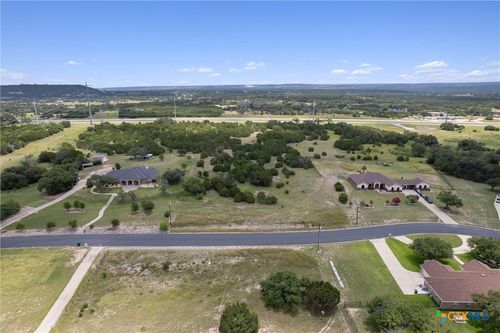 1045 Hickory Dr, Killeen, TX, 76549-5695 | Card Image