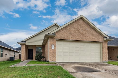 14942 Hidalgo Valley Ln, Houston, TX, 77090-2491 | Card Image
