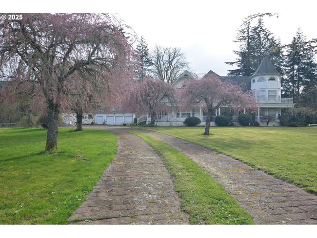 1397 State Route 506, House other with 4 bedrooms, 3 bathrooms and 4 parking in Vader WA | Image 4