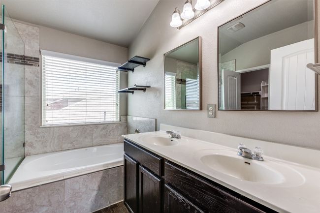 12510 Stoneridge Gap Ln, House other with 3 bedrooms, 3 bathrooms and 4 parking in Manor TX | Image 20