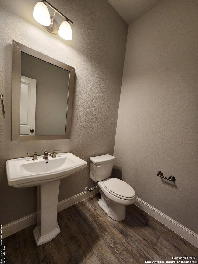 1113 Carriage Loop, House other with 4 bedrooms, 4 bathrooms and null parking in New Braunfels TX | Image 34