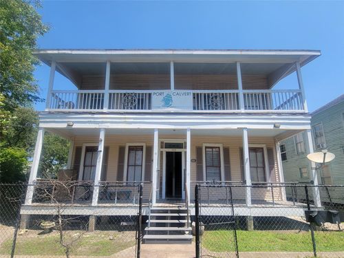 4-1910 Avenue N, Galveston, TX, 77550-5252 | Card Image