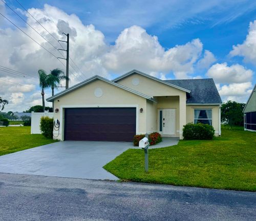 64 Paxford Ln, Boynton Beach, FL, 33426-7627 | Card Image