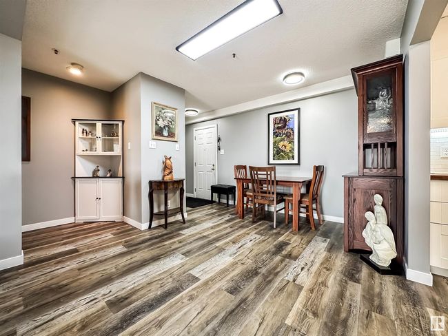 9131 99 St Nw, Condo with 2 bedrooms, 2 bathrooms and 1 parking in Edmonton AB | Image 7