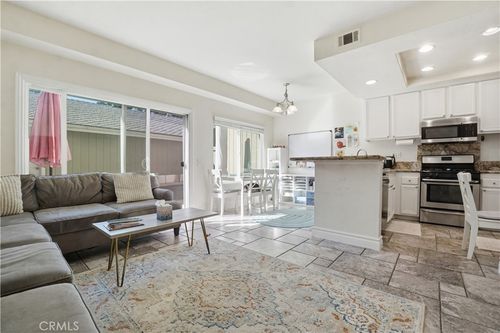 48 Monroe, Irvine, CA, 92620-3639 | Card Image