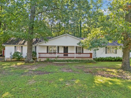 2153 Safe Haven Cir, Estill Springs, TN, 37330-5400 | Card Image