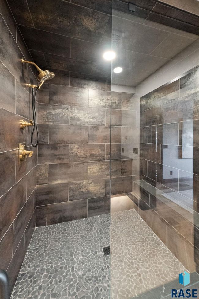 UNIT-102 - 151 E 4 Th Pl, Condo with 2 bedrooms, 3 bathrooms and null parking in Sioux Falls SD | Image 50