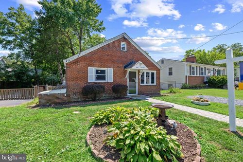 517 Highland Dr, EDGEWATER, MD, 21037-2929 | Card Image