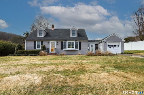 8 Housman St, Danbury, CT, 06810-7930 | Card Image