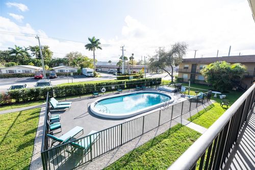 110-1401 Ne 17th Ct, Fort Lauderdale, FL, 33305-3300 | Card Image
