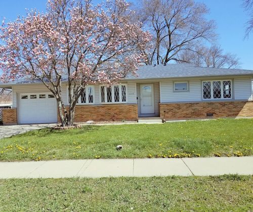546 Landmeier Rd, Elk Grove Village, IL, 60007-4308 | Card Image
