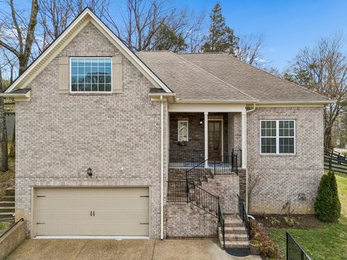 7000 Still Spring Hollow Dr, Nashville, TN, 37221-2116 | Card Image