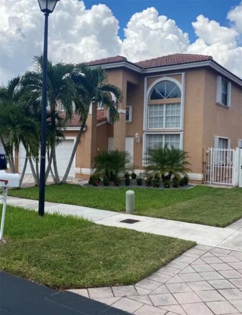 16461 Sw 100th Ter, Miami, FL, 33196-4883 | Card Image