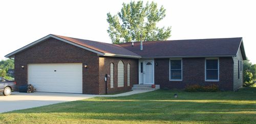 1830 E Walnut St, Warsaw, IN, 46582-7236 | Card Image