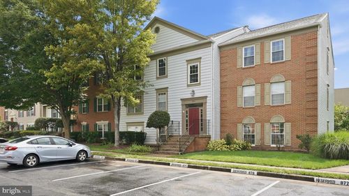 301-9370 Caspian Way, MANASSAS, VA, 20110-6192 | Card Image