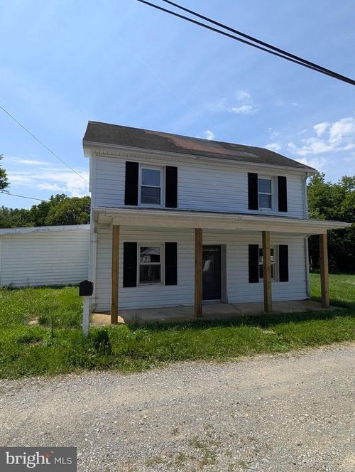 18003 Davis Ln, BOONSBORO, MD, 21713-2405 | Card Image