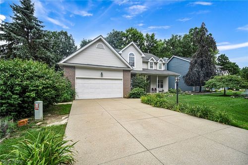 4145 Burnwyke Court, Copley, OH, 44321 | Card Image