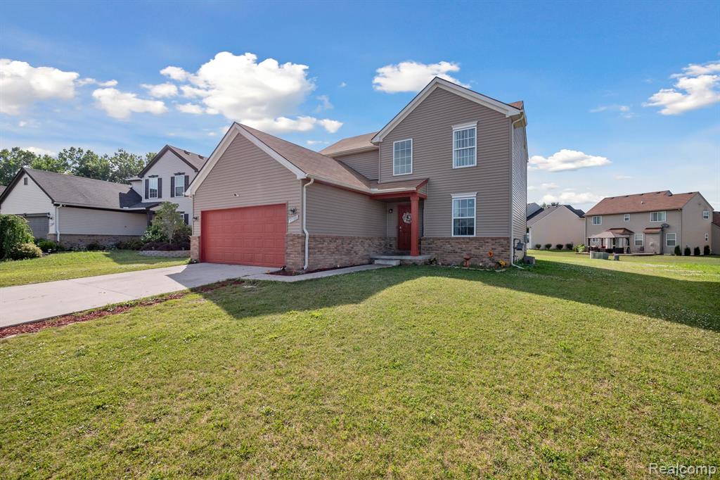 Gainsboro Ct, Romulus, MI 48174 #1