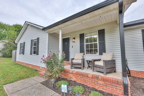 2437 Canterbury Chase, Murfreesboro, TN, 37128-6305 | Card Image