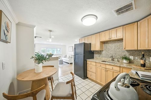 apt-4a-2 Lagrange St, Boston, MA, 02132-3021 | Card Image