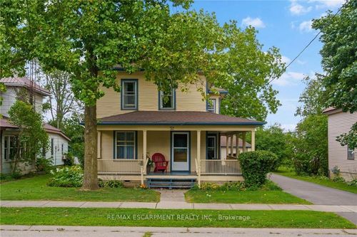 52 Ellis St, Port Rowan, ON, N0E1M0 | Card Image