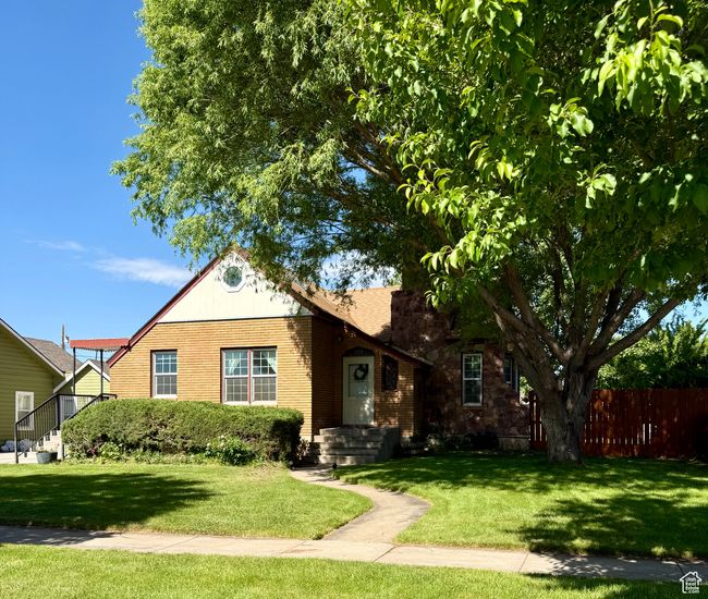 View of front of property featuring brick siding | Image 4