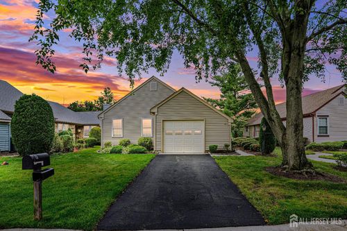 13 Andrew Jackson Ct, Monroe, NJ, 08831-5416 | Card Image