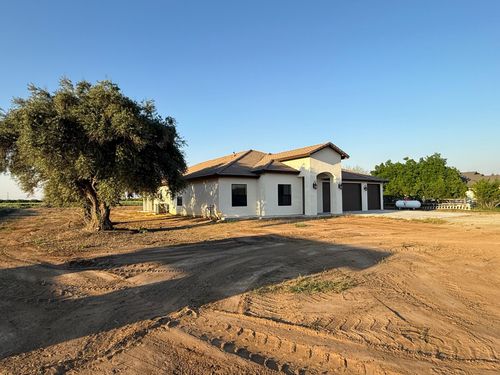 22690 Avenue 182, Strathmore, CA, 93267-9683 | Card Image