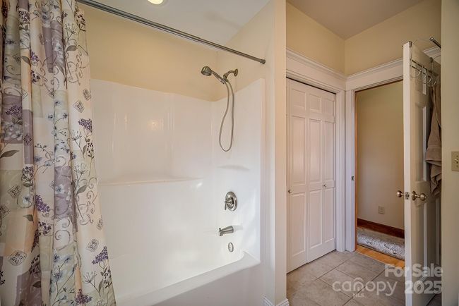 45 Hill Top Dr, House other with 3 bedrooms, 3 bathrooms and null parking in Pisgah Forest NC | Image 18