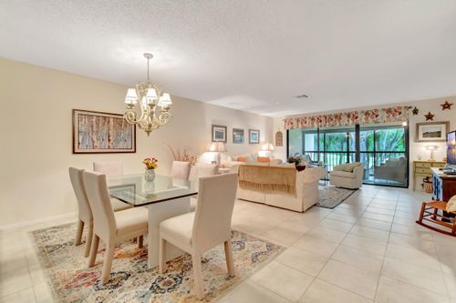 19f-19 Westgate Ln, Boynton Beach, FL, 33436-6367 | Card Image