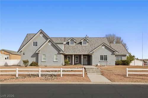 1352 Lake Valley Dr, Logandale, NV, 89021-9985 | Card Image