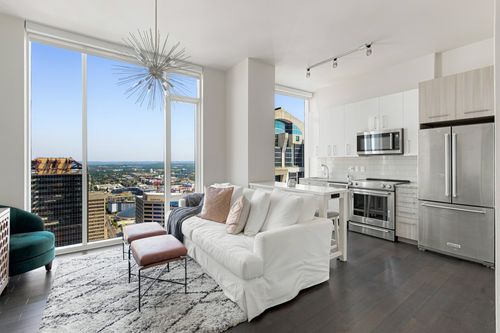3302-515 Church St, Nashville, TN, 37219-3005 | Card Image