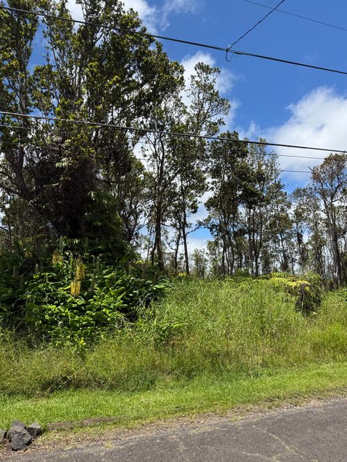 11-3308 Anuhea St, VOLCANO, HI, 96785 | Card Image