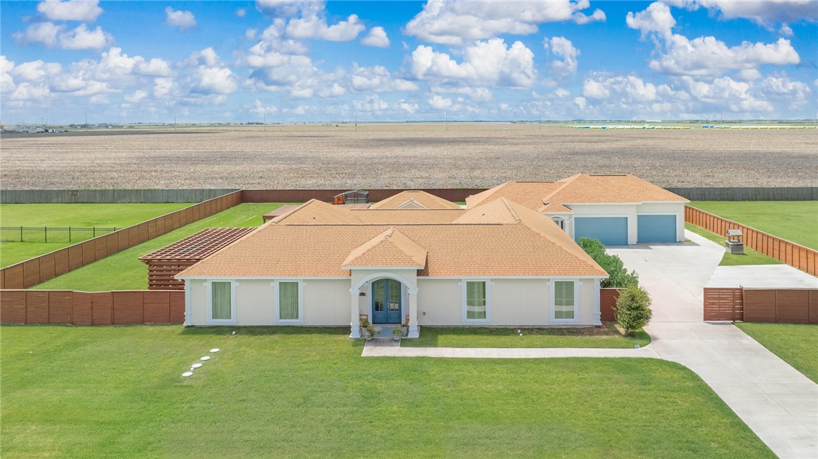 Balchuck Ln, Corpus Christi, TX 78415