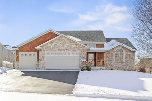 301 3rd St Sw, Delano, MN, 55328-2821 | Card Image