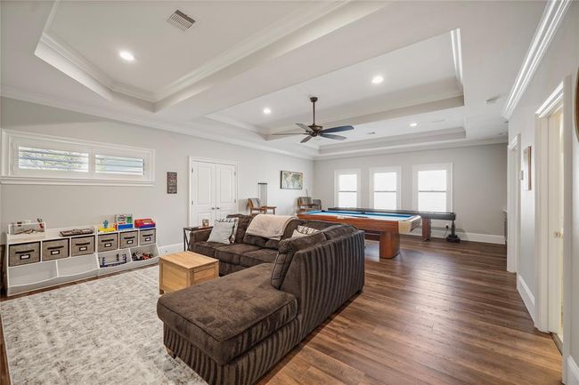 27415 Siandra Creek Ln, House other with 5 bedrooms, 5 bathrooms and 6 parking in Spring TX | Image 32
