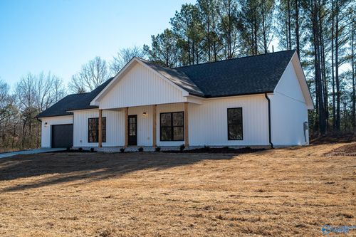 282 Elgin Hills Dr, Rogersville, AL, 35652-2921 | Card Image