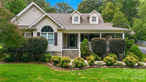 107 Shawnee Trl, Maiden, NC, 28650-9649 | Card Image