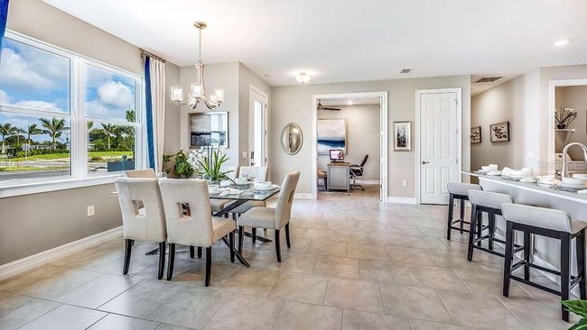 376 Ibiza Loop, House other with 2 bedrooms, 2 bathrooms and null parking in VENICE FL | Image 29