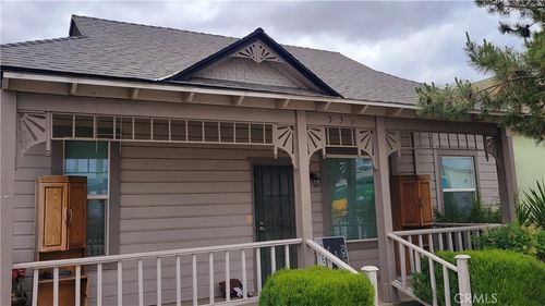 533 S Kaweah Ave, Exeter, CA, 93221-1829 | Card Image