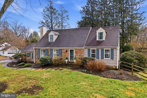 601 Cedar Ln, VILLANOVA, PA, 19085-1803 | Card Image