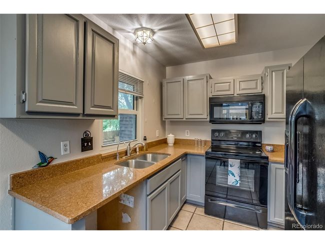 999 Osceola St, Home with 3 bedrooms, 2 bathrooms and null parking in Denver CO | Image 6