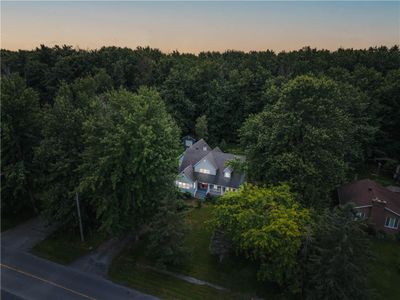 6130 3 Rd Line Rd, House other with 3 bedrooms, 2 bathrooms and 7 parking in Bainsville ON | Image 2