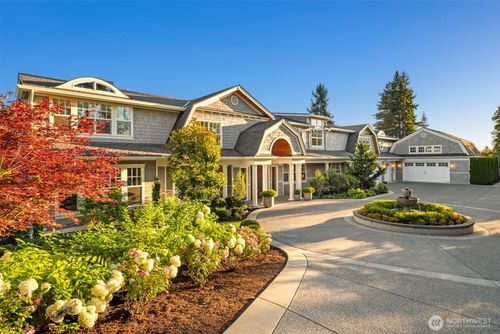 3183 95th Pl Ne, Clyde Hill, WA, 98004-1720 | Card Image