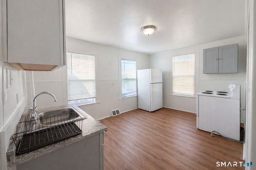 2nd-floor-96 Franklin St, Meriden, CT, 06450-3389 | Card Image