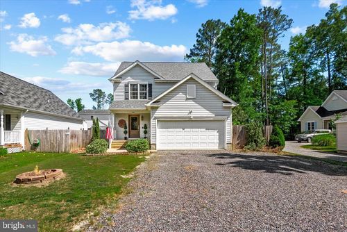 360 4th St, COLONIAL BEACH, VA, 22443-1749 | Card Image