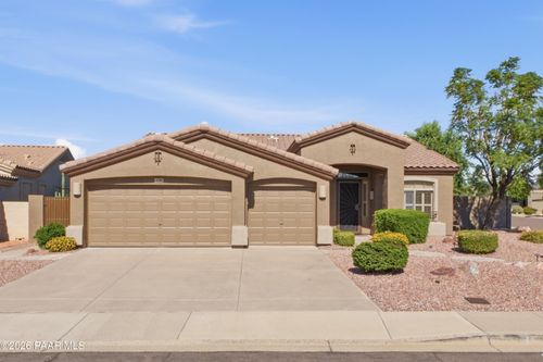 6756 W Lone Cactus Dr, Glendale, AZ, 85308-8935 | Card Image