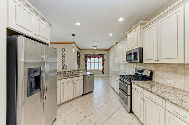 6516 Palm Leaf Ct, House other with 3 bedrooms, 2 bathrooms and null parking in SARASOTA FL | Image 14
