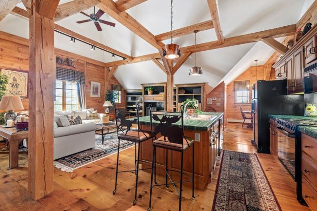 2034 Long Hill Road, House other with 4 bedrooms, 4 bathrooms and null parking in Woodstock VT | Image 38